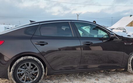 KIA Optima IV, 2018 год, 2 100 000 рублей, 3 фотография