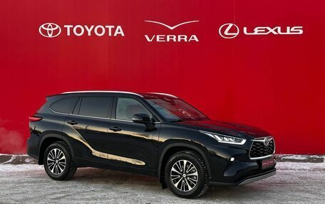 Toyota Highlander, 2025 год, 6 300 000 рублей, 3 фотография