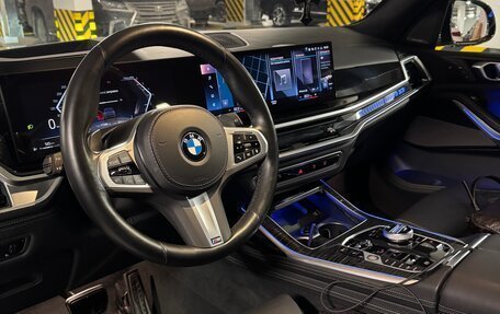 BMW X7, 2022 год, 14 200 000 рублей, 3 фотография