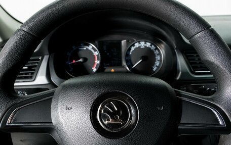 Skoda Rapid I, 2019 год, 1 020 000 рублей, 10 фотография