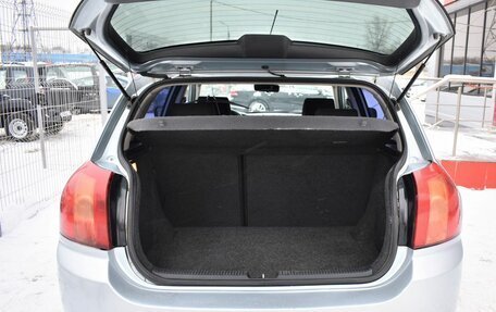 Toyota Corolla, 2005 год, 299 000 рублей, 9 фотография