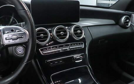 Mercedes-Benz C-Класс, 2019 год, 3 150 000 рублей, 16 фотография