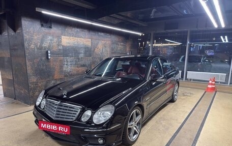 Mercedes-Benz E-Класс AMG, 2004 год, 3 500 000 рублей, 4 фотография