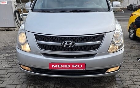 Hyundai Grand Starex Grand Starex I рестайлинг 2, 2010 год, 999 999 рублей, 3 фотография