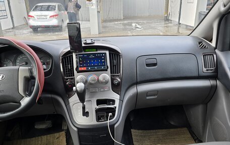 Hyundai Grand Starex Grand Starex I рестайлинг 2, 2010 год, 999 999 рублей, 9 фотография