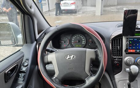 Hyundai Grand Starex Grand Starex I рестайлинг 2, 2010 год, 999 999 рублей, 10 фотография