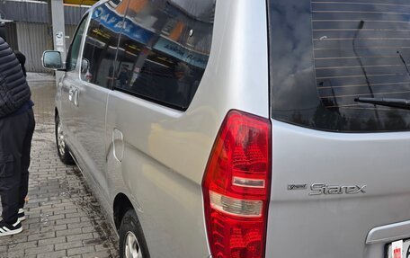 Hyundai Grand Starex Grand Starex I рестайлинг 2, 2010 год, 999 999 рублей, 12 фотография