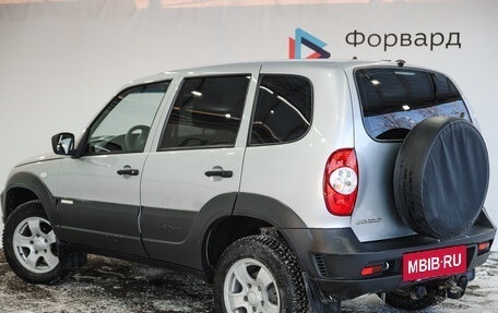 Chevrolet Niva I рестайлинг, 2017 год, 730 000 рублей, 2 фотография