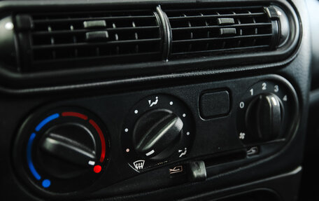 Chevrolet Niva I рестайлинг, 2017 год, 730 000 рублей, 11 фотография