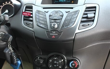 Ford Fiesta, 2015 год, 748 000 рублей, 11 фотография