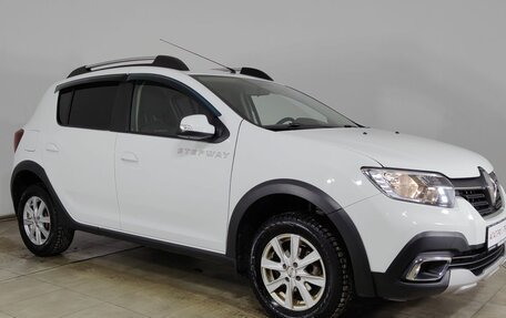 Renault Sandero II рестайлинг, 2020 год, 1 150 000 рублей, 2 фотография