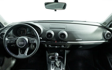 Audi A3, 2019 год, 2 137 000 рублей, 13 фотография