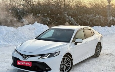 Toyota Camry, 2018 год, 1 900 000 рублей, 1 фотография