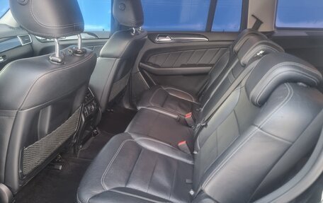 Mercedes-Benz GL-Класс, 2015 год, 3 000 000 рублей, 15 фотография