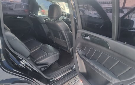 Mercedes-Benz GL-Класс, 2015 год, 3 000 000 рублей, 19 фотография