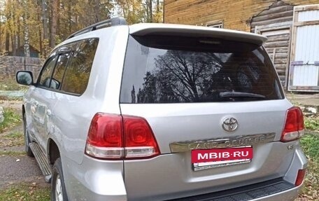 Toyota Land Cruiser 200, 2009 год, 2 700 000 рублей, 2 фотография