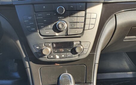 Opel Insignia II рестайлинг, 2009 год, 700 000 рублей, 11 фотография