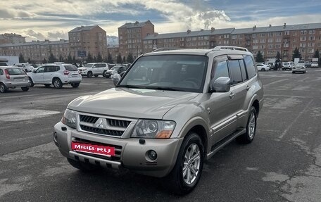 Mitsubishi Pajero III рестайлинг, 2006 год, 1 350 000 рублей, 2 фотография
