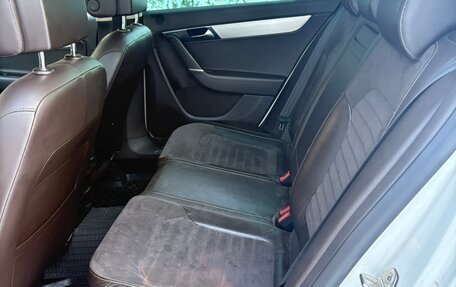 Volkswagen Passat B7, 2011 год, 1 170 000 рублей, 10 фотография