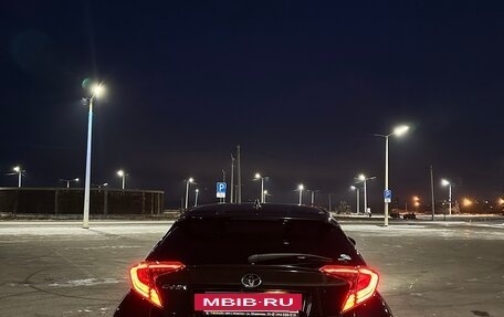 Toyota C-HR I рестайлинг, 2017 год, 1 900 000 рублей, 4 фотография