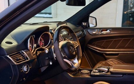 Mercedes-Benz GLS, 2017 год, 4 090 000 рублей, 5 фотография