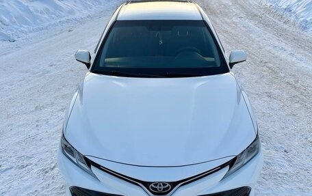 Toyota Camry, 2018 год, 1 900 000 рублей, 30 фотография
