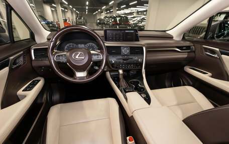 Lexus RX IV рестайлинг, 2016 год, 4 740 000 рублей, 7 фотография