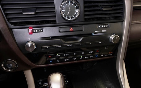 Lexus RX IV рестайлинг, 2016 год, 4 740 000 рублей, 26 фотография