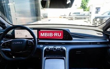 CheryExeed TXL, 2024 год, 3 880 000 рублей, 15 фотография