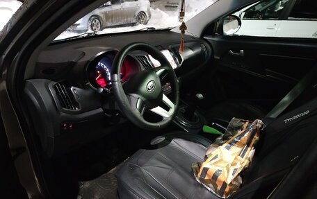 KIA Sportage III, 2010 год, 970 000 рублей, 2 фотография