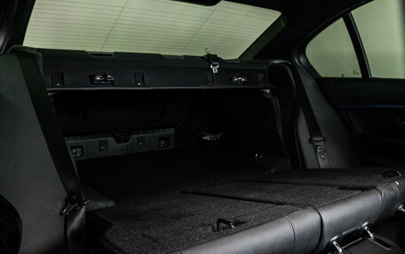 BMW 3 серия, 2017 год, 2 099 000 рублей, 27 фотография