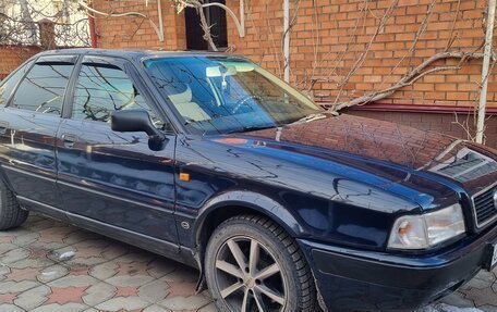 Audi 80, 1991 год, 330 000 рублей, 2 фотография