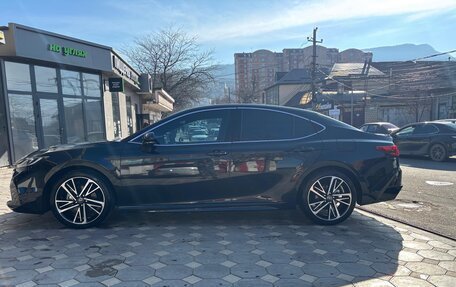 Toyota Camry, 2024 год, 3 650 000 рублей, 3 фотография