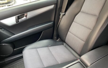 Mercedes-Benz C-Класс, 2008 год, 1 050 000 рублей, 17 фотография