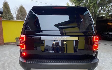 Toyota Land Cruiser Prado, 2025 год, 9 670 000 рублей, 9 фотография