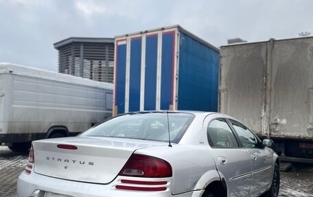 Dodge Stratus II, 2001 год, 215 000 рублей, 7 фотография