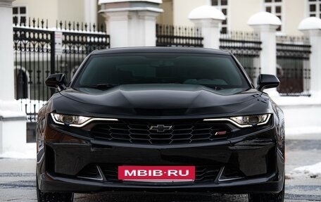 Chevrolet Camaro VI, 2022 год, 4 500 000 рублей, 2 фотография