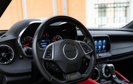 Chevrolet Camaro VI, 2022 год, 4 500 000 рублей, 12 фотография