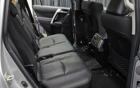 Toyota Land Cruiser Prado 150 рестайлинг 2, 2021 год, 9 498 000 рублей, 12 фотография