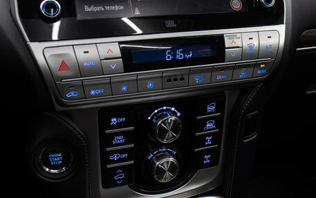 Toyota Land Cruiser Prado 150 рестайлинг 2, 2021 год, 9 498 000 рублей, 20 фотография