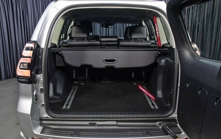 Toyota Land Cruiser Prado 150 рестайлинг 2, 2021 год, 9 498 000 рублей, 10 фотография