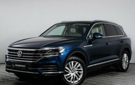 Volkswagen Touareg III, 2018 год, 4 497 000 рублей, 1 фотография