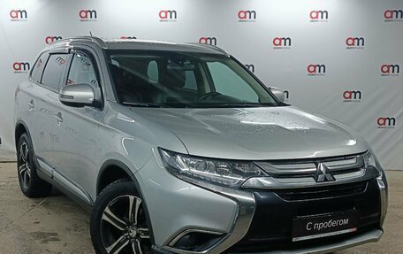 Mitsubishi Outlander III рестайлинг 3, 2015 год, 1 249 000 рублей, 1 фотография