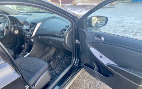 Hyundai Solaris II рестайлинг, 2015 год, 780 000 рублей, 8 фотография