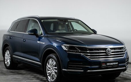 Volkswagen Touareg III, 2018 год, 4 497 000 рублей, 3 фотография