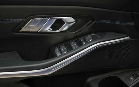 BMW 3 серия, 2021 год, 4 200 000 рублей, 28 фотография