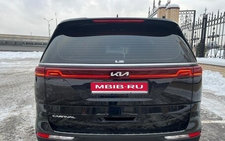 KIA Carnival, 2021 год, 3 950 000 рублей, 7 фотография