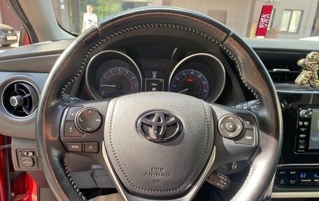 Toyota Auris II, 2016 год, 1 690 000 рублей, 5 фотография