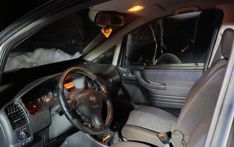 Opel Zafira A рестайлинг, 2000 год, 235 000 рублей, 9 фотография