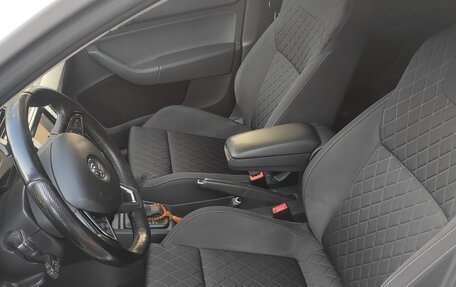 Skoda Rapid I, 2015 год, 1 147 000 рублей, 8 фотография